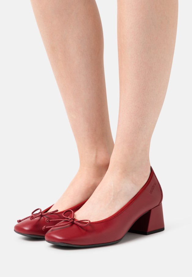 Ansie Noire - Talons Classiques Gabor