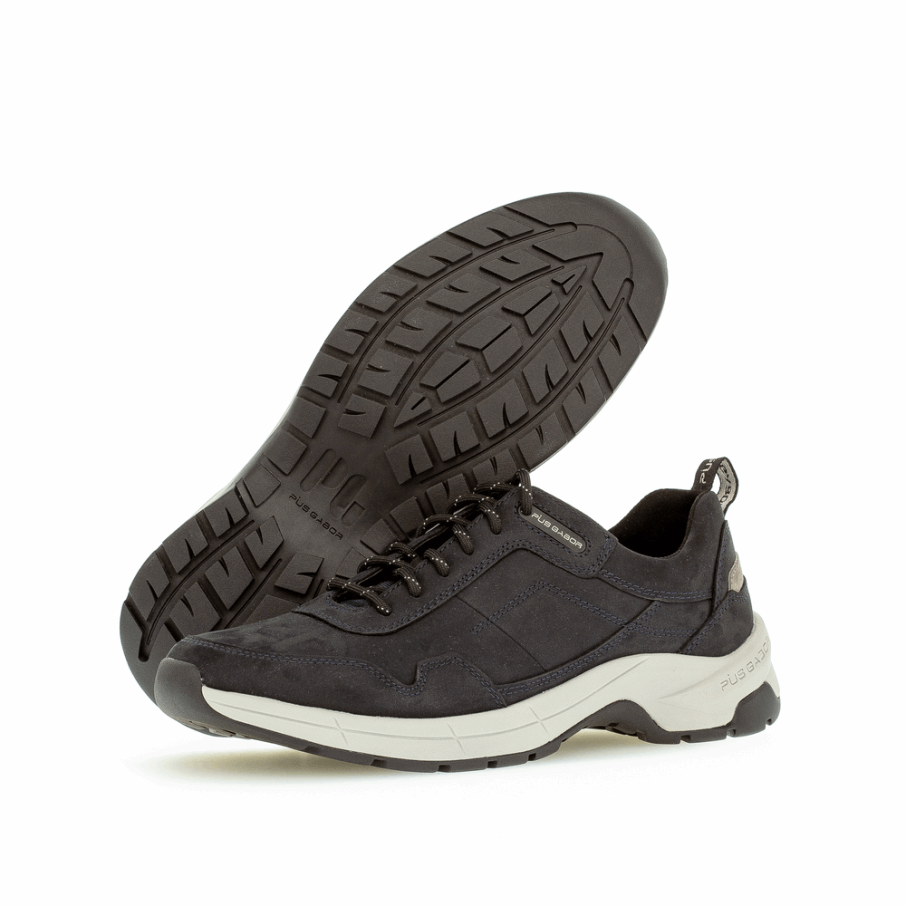 Entraîneur Masculin Minuit Gabor