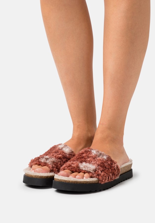 Pantoufles Rost Gabor