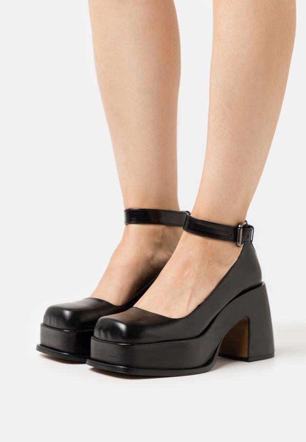 Gabor Noir Talons Hauts