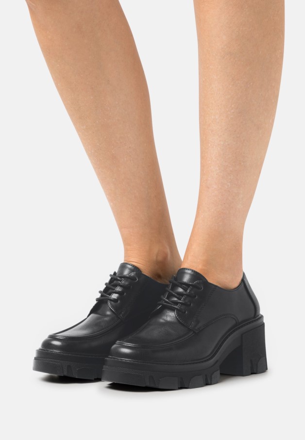 Gabor Leona Noir Vintage - Talons à Lacets