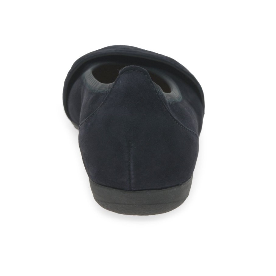 Ressemblance Dames Chaussures Daim Atlantique Gabor