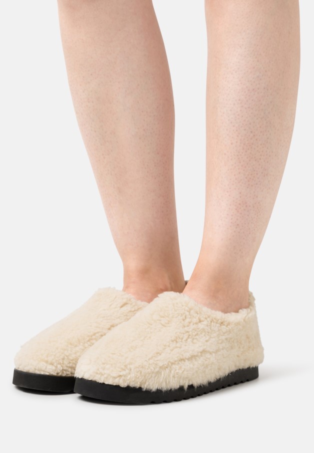 Pantoufles Gabor Beiges