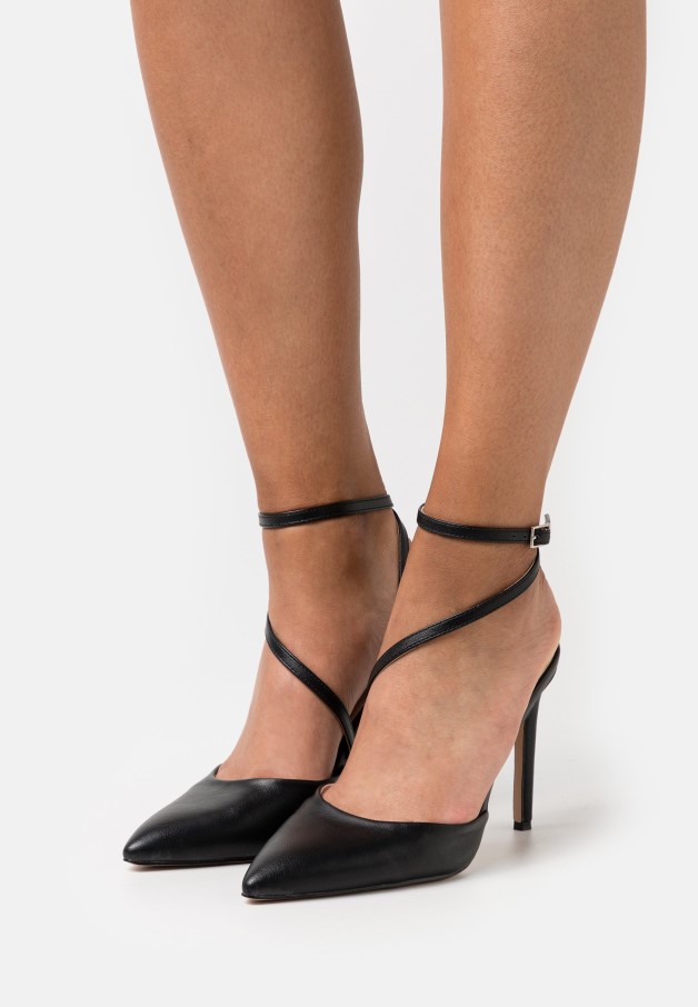 Gabor Noir Coupe Large Reggie - Talons Classiques